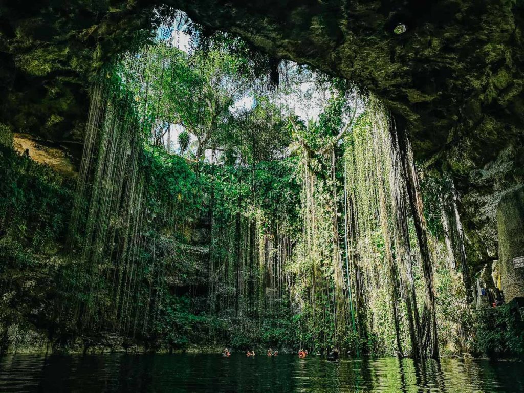 Cenote Ik Kil Jukatan Meksyk